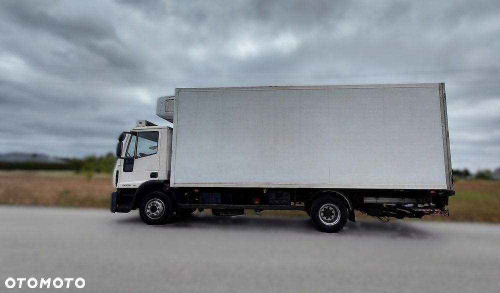 Iveco EUROCARGO 14.220 MANUALNA RETARDER - 9