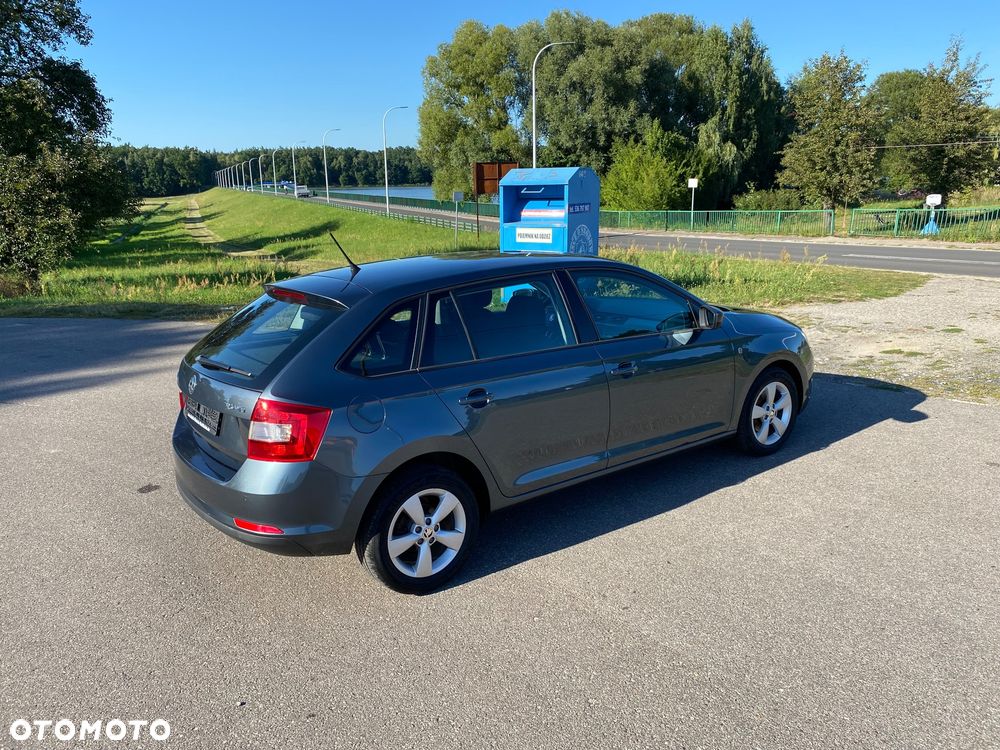 Skoda RAPID - 10