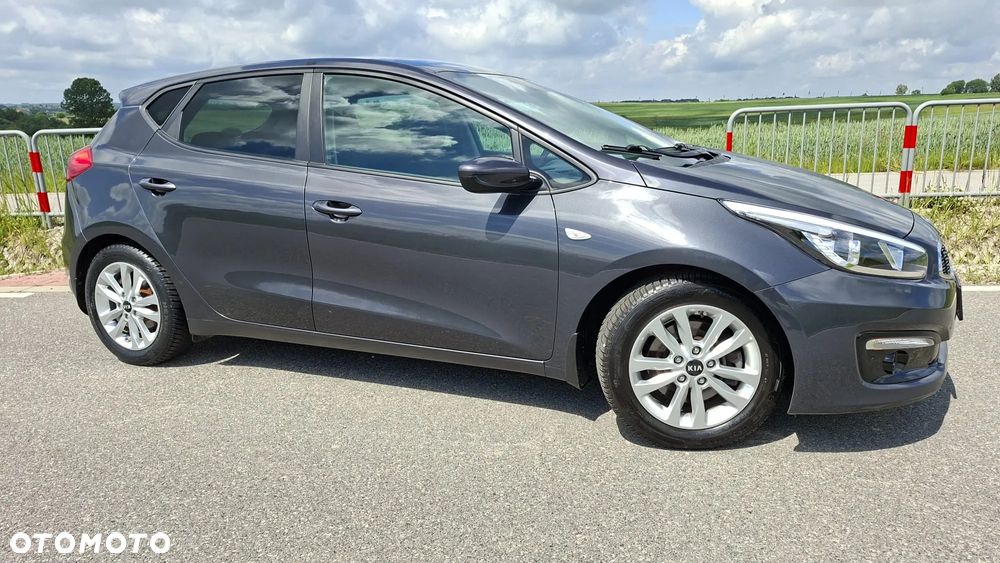 Kia Ceed 1.4 Business Line - 30