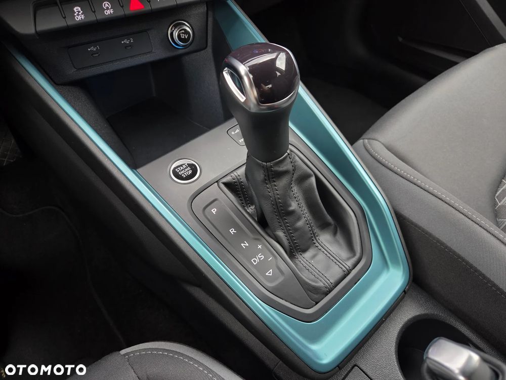 Audi A1 Sportback 35 TFSI Advanced S tronic - 25