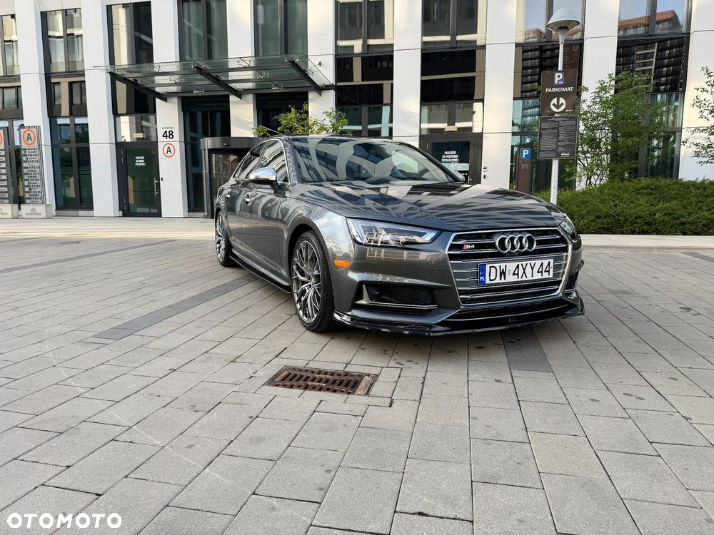 Audi S4 Limousine - 3