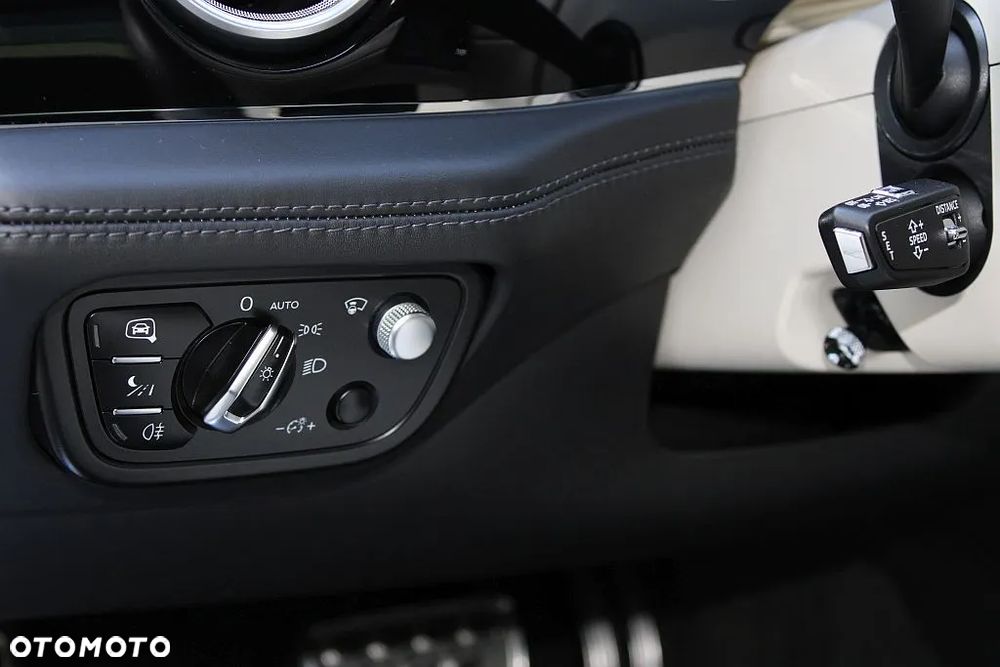 Bentley Bentayga Diesel - 23