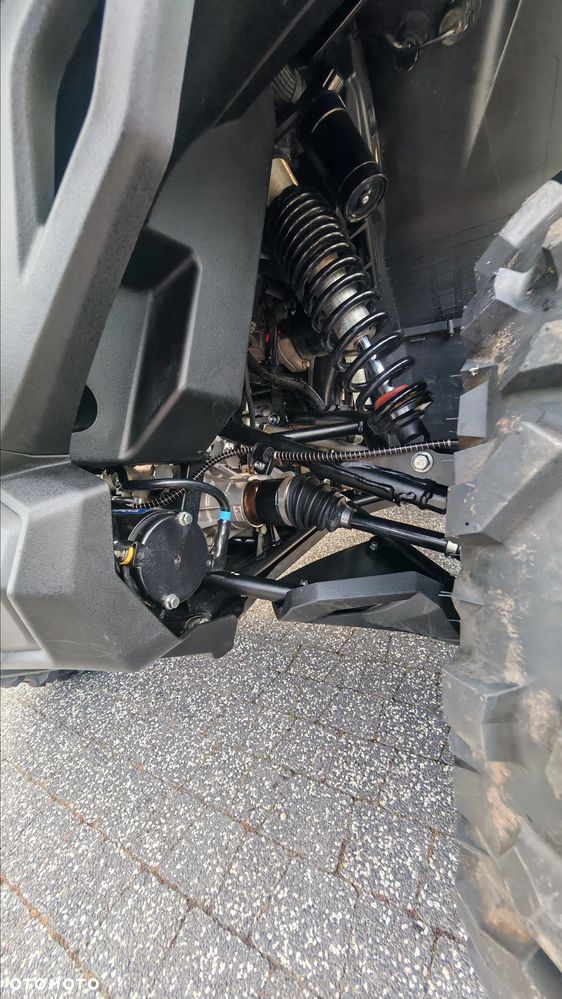 QJMOTOR SFA 1000 - 11