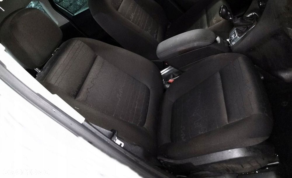 OPEL MERIVA B FOTEL PASAŻERA PRAWY PRZÓD PRZEDNI - 1