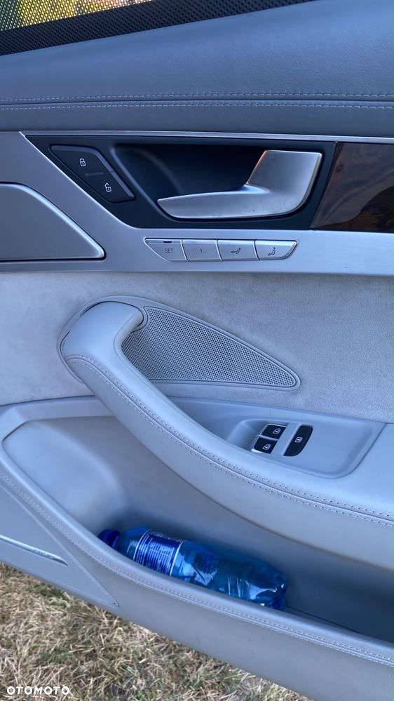 Audi A8 4.2 FSI L Quattro - 20