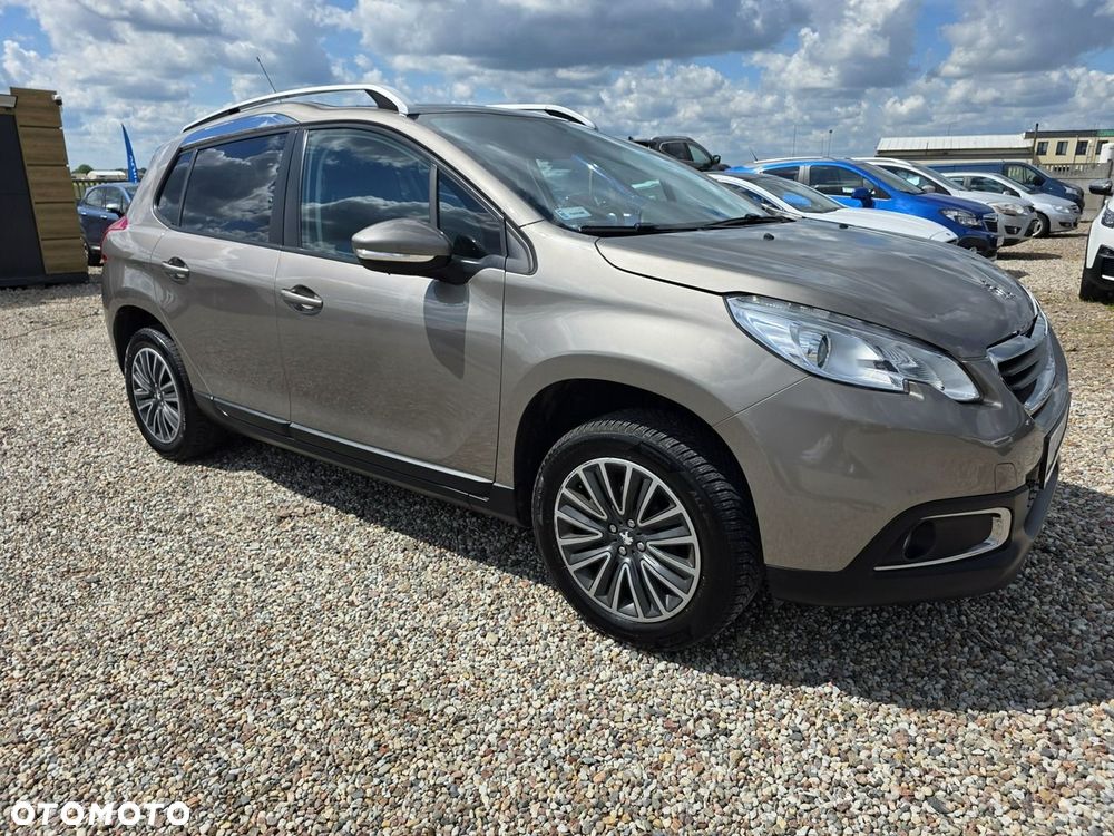 Peugeot 2008 1.2 Pure Tech Active - 23