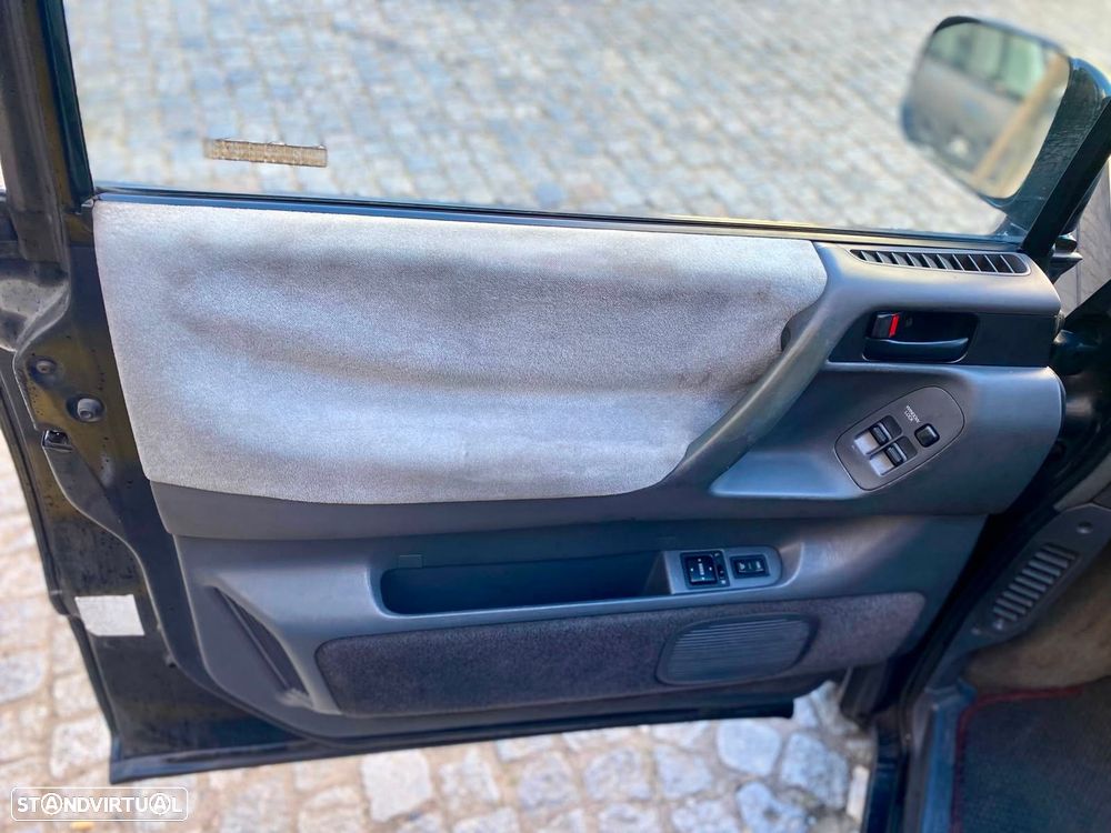 Toyota Previa 2.4 GL - 11