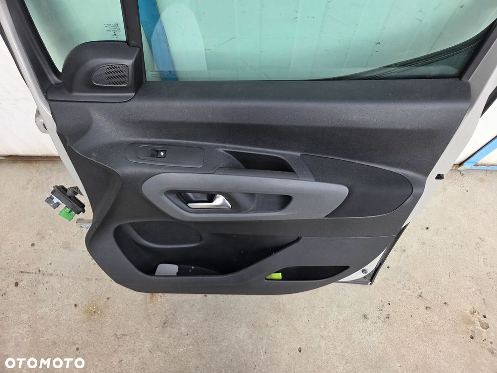 Drzwi przednie prawe Citroen Berlingo IV EEV - 12