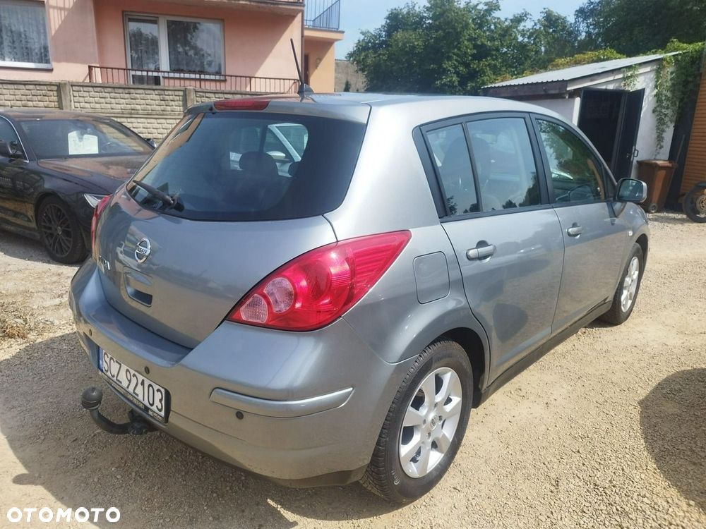 Nissan Tiida - 3