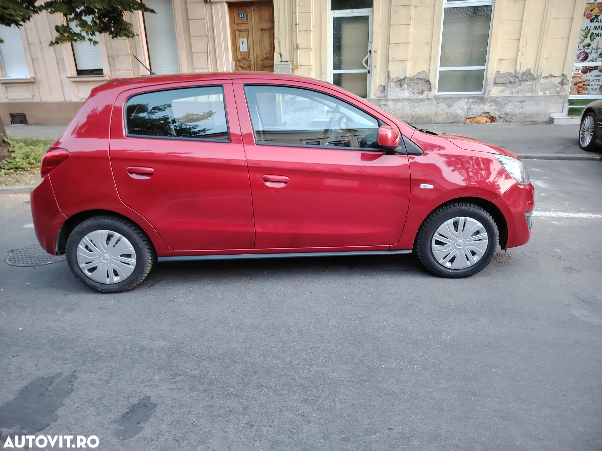 Mitsubishi Space Star - 4