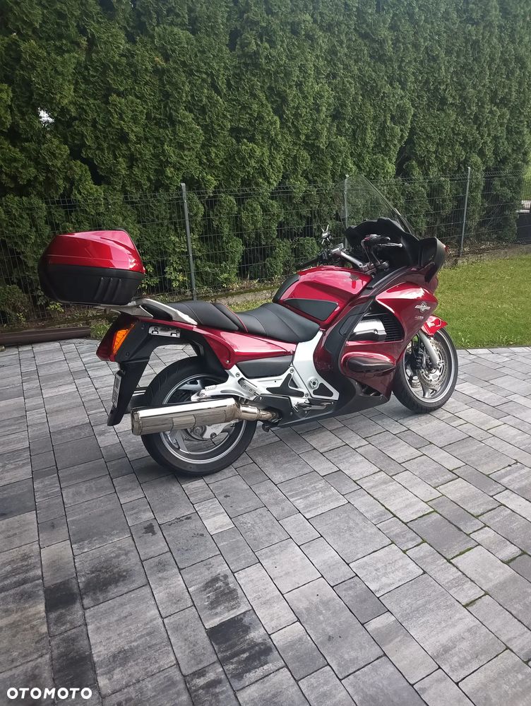 Honda ST - 5