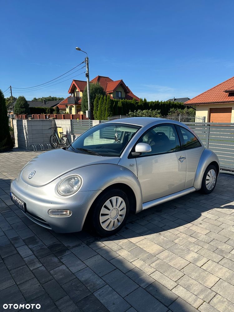 Volkswagen New Beetle 2.0 - 10