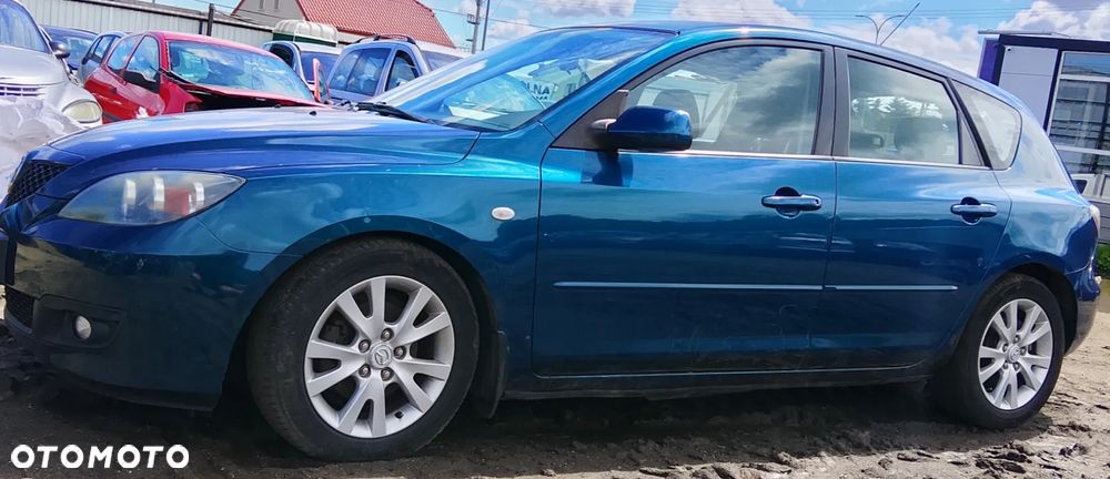 MAZDA 3 dawca części - 2