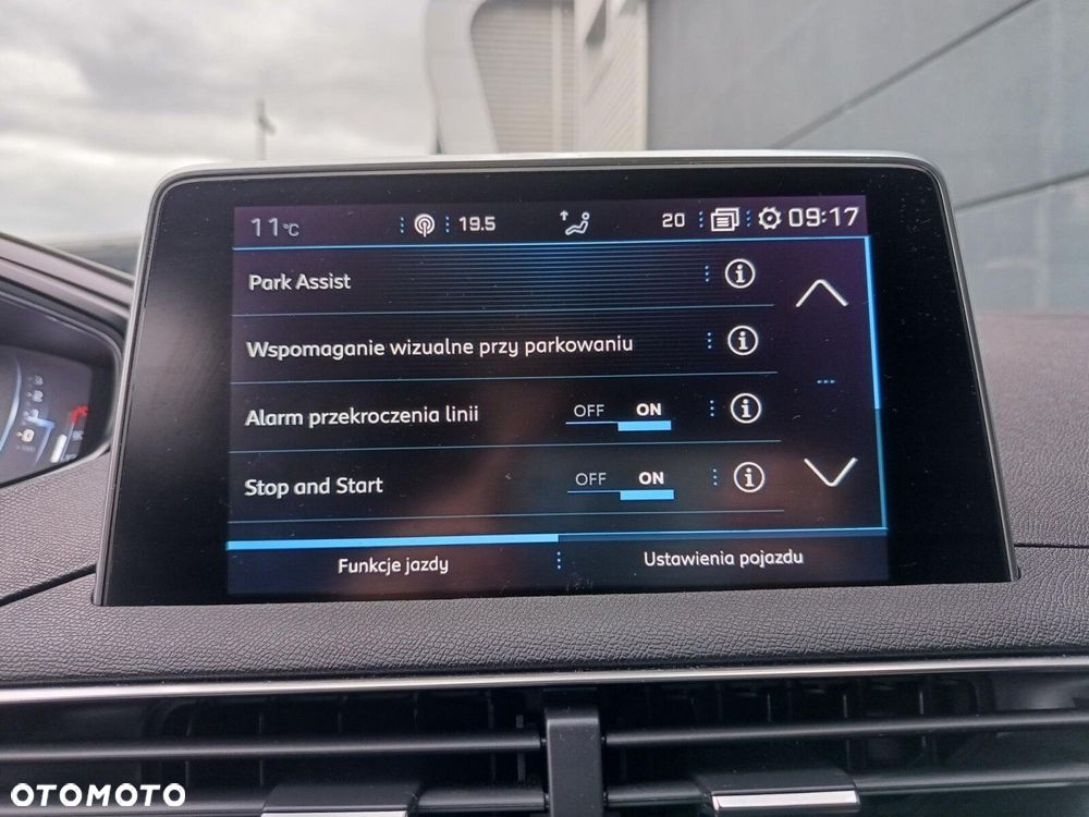 Peugeot 5008 1.6 PureTech Allure S&S EAT8 - 36