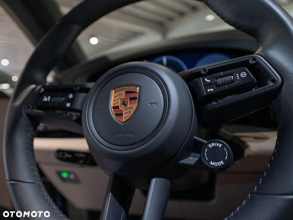 Porsche Macan 4 100kWh - 26