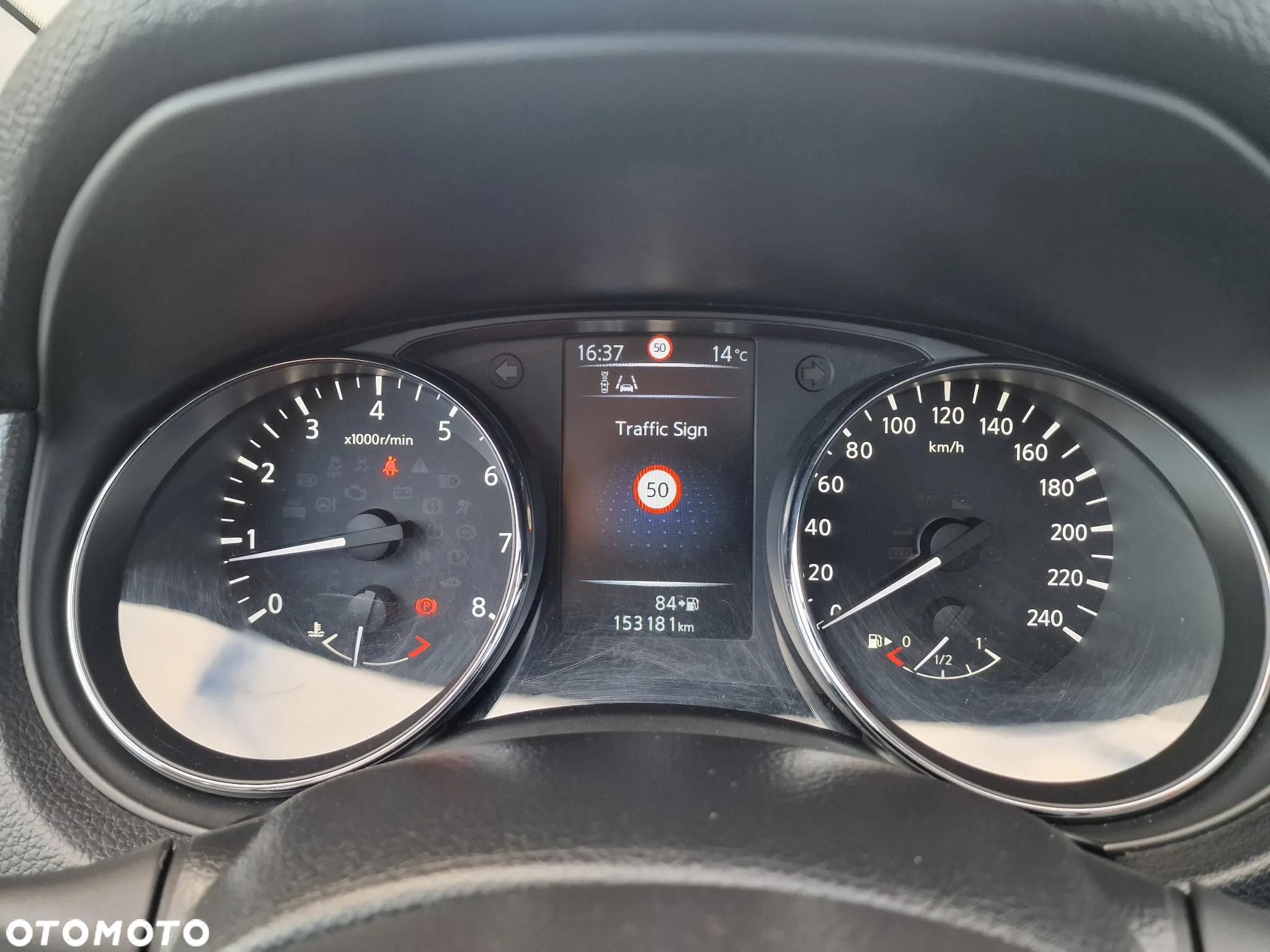 Nissan Qashqai 1.6 DIG-T N-Connecta - 20