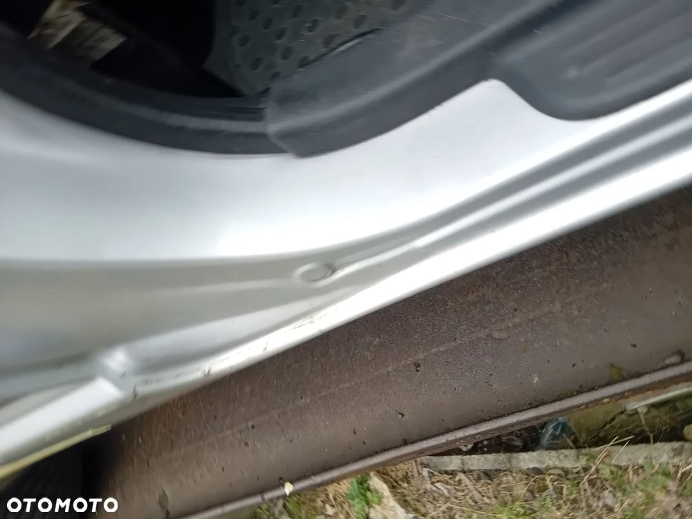 Toyota Yaris 1.3 Terra Plus - 17