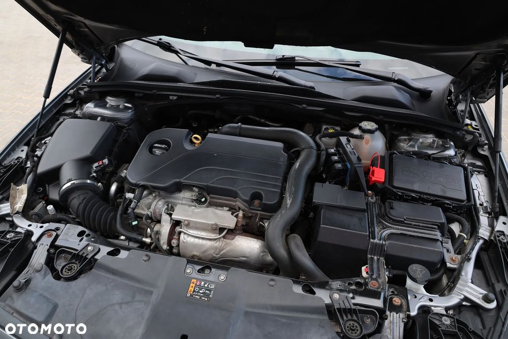 Opel Insignia 1.5 T Elite S&S - 31