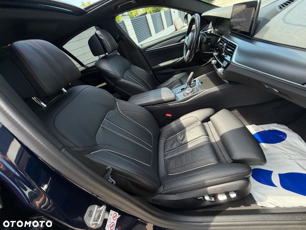 BMW Seria 5 520d xDrive MHEV M Sport sport - 14