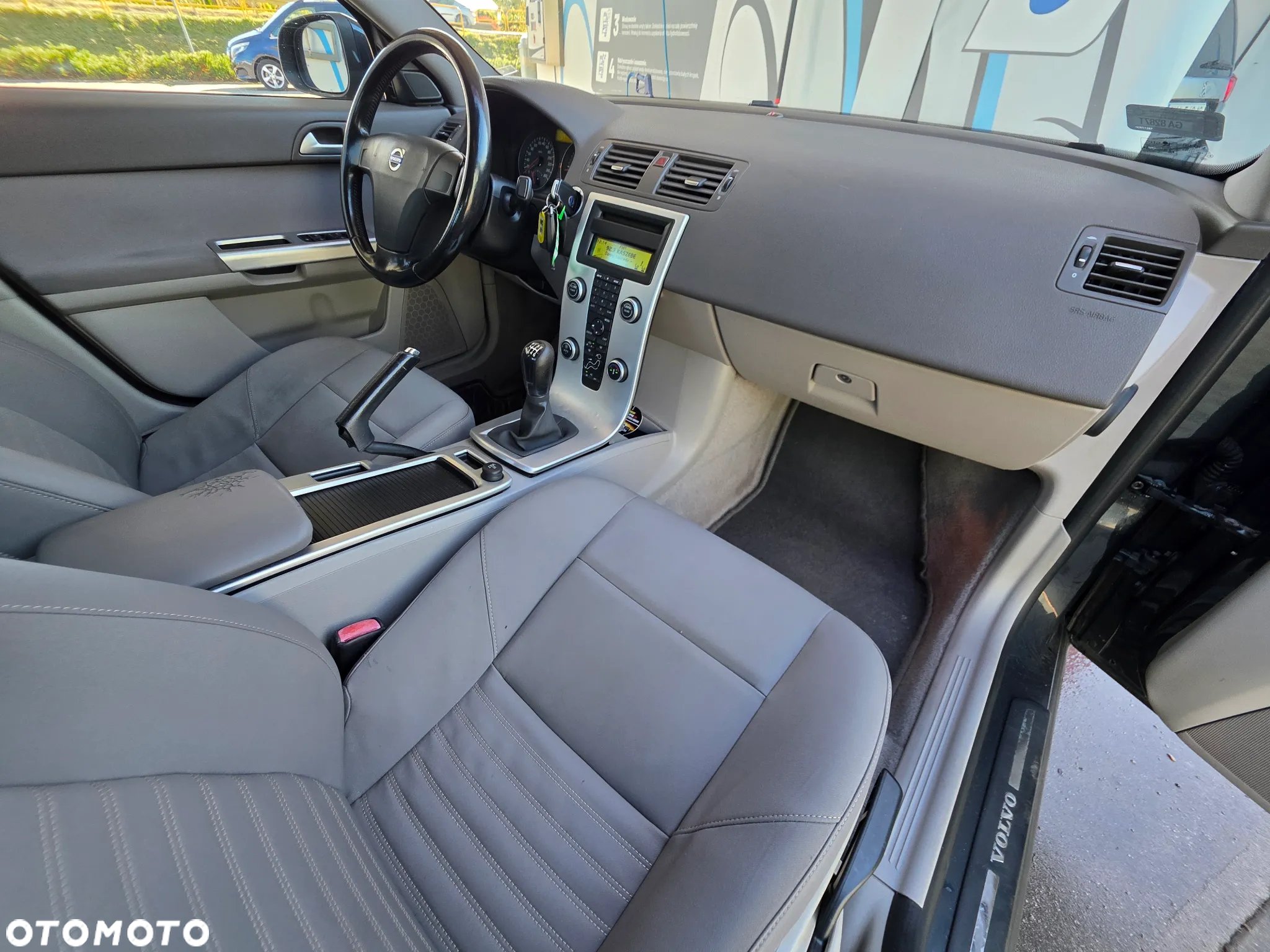 Volvo S40 2.0D - 12