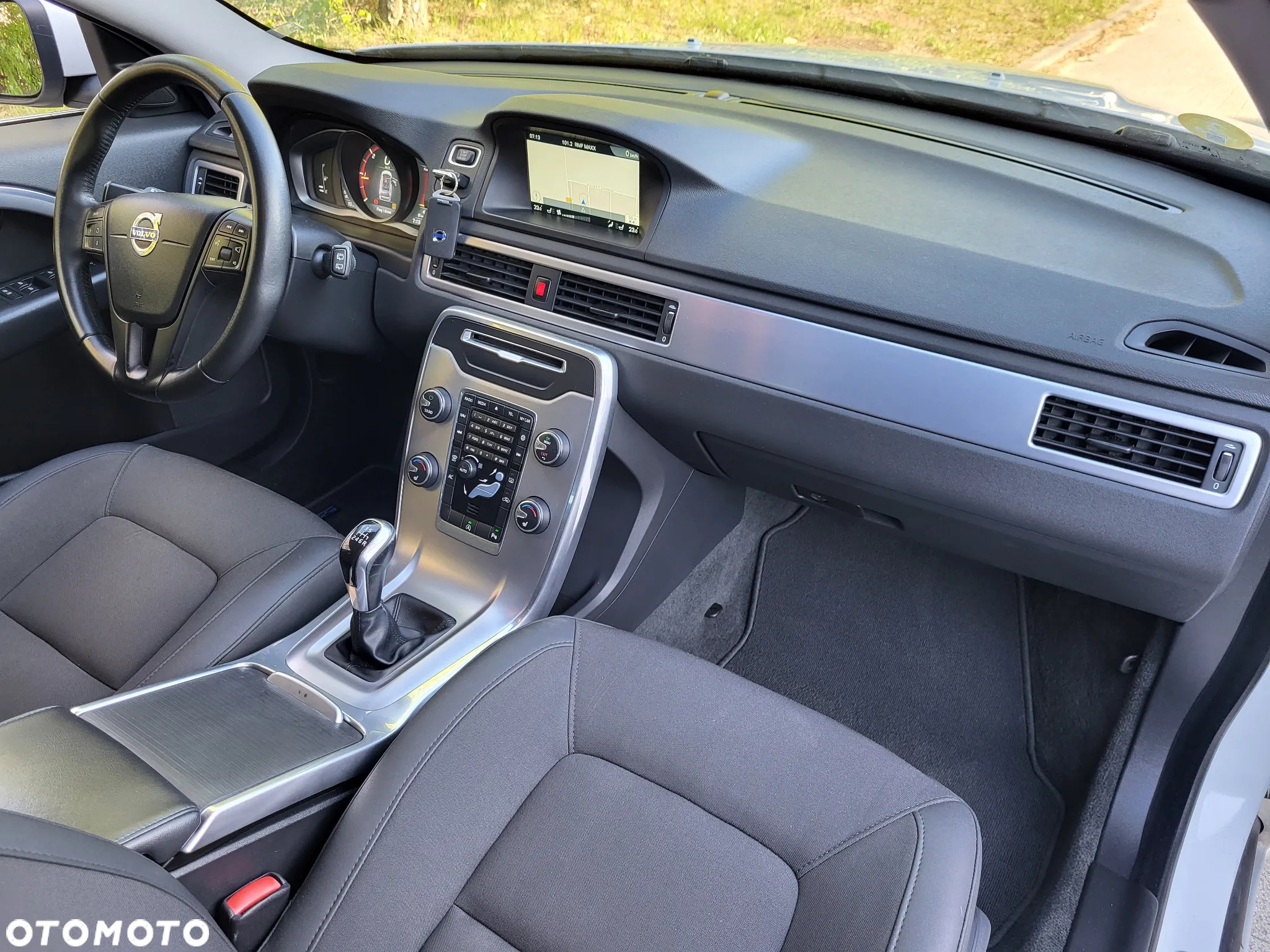 Volvo V70 D3 Drive-E Dynamic Kinetic - 25
