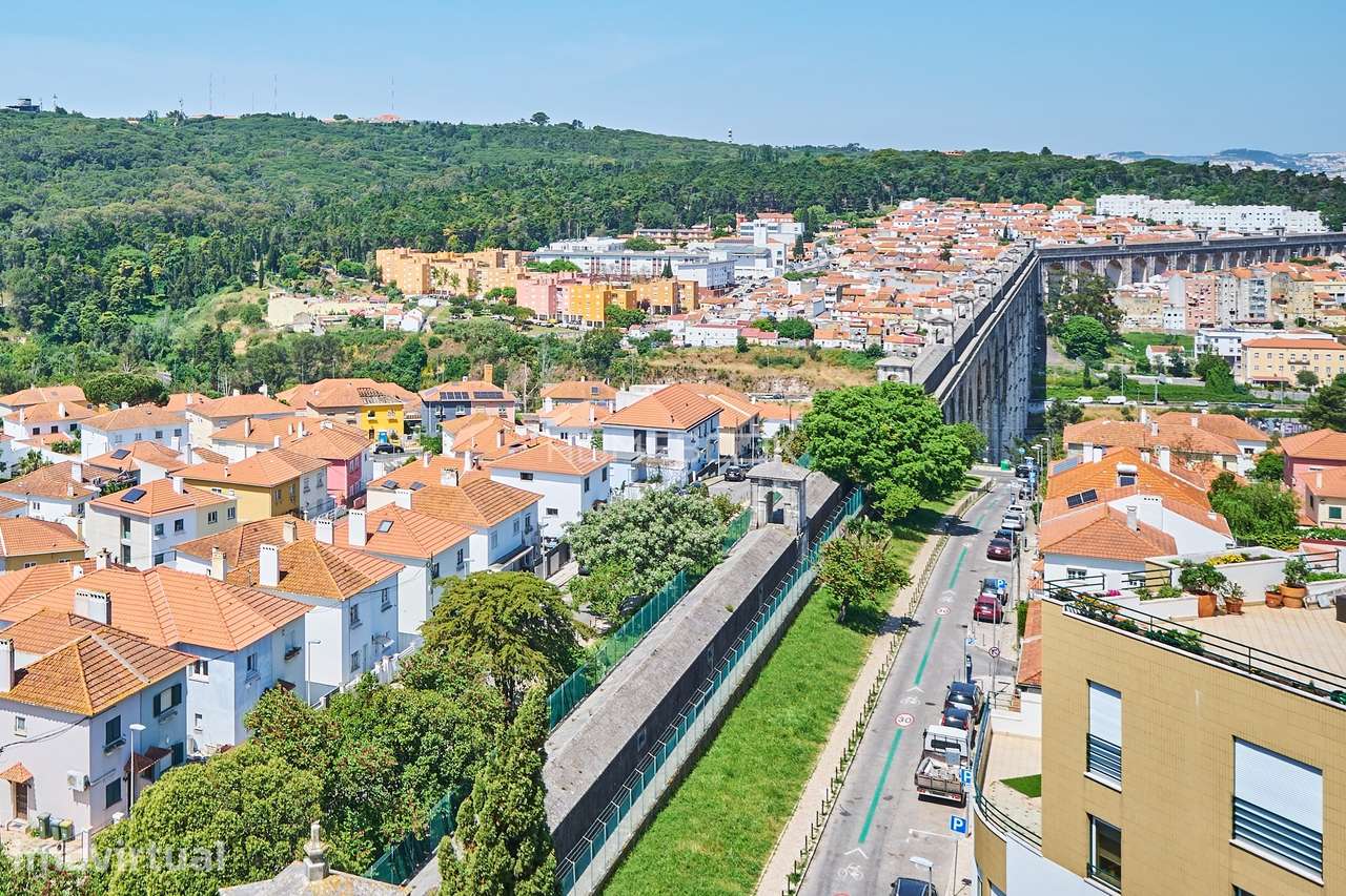 T2 com terraço privado (30m²) – Arrendamento até Out.2026 - CAMPOLIDE - Grande imagem: 2/26