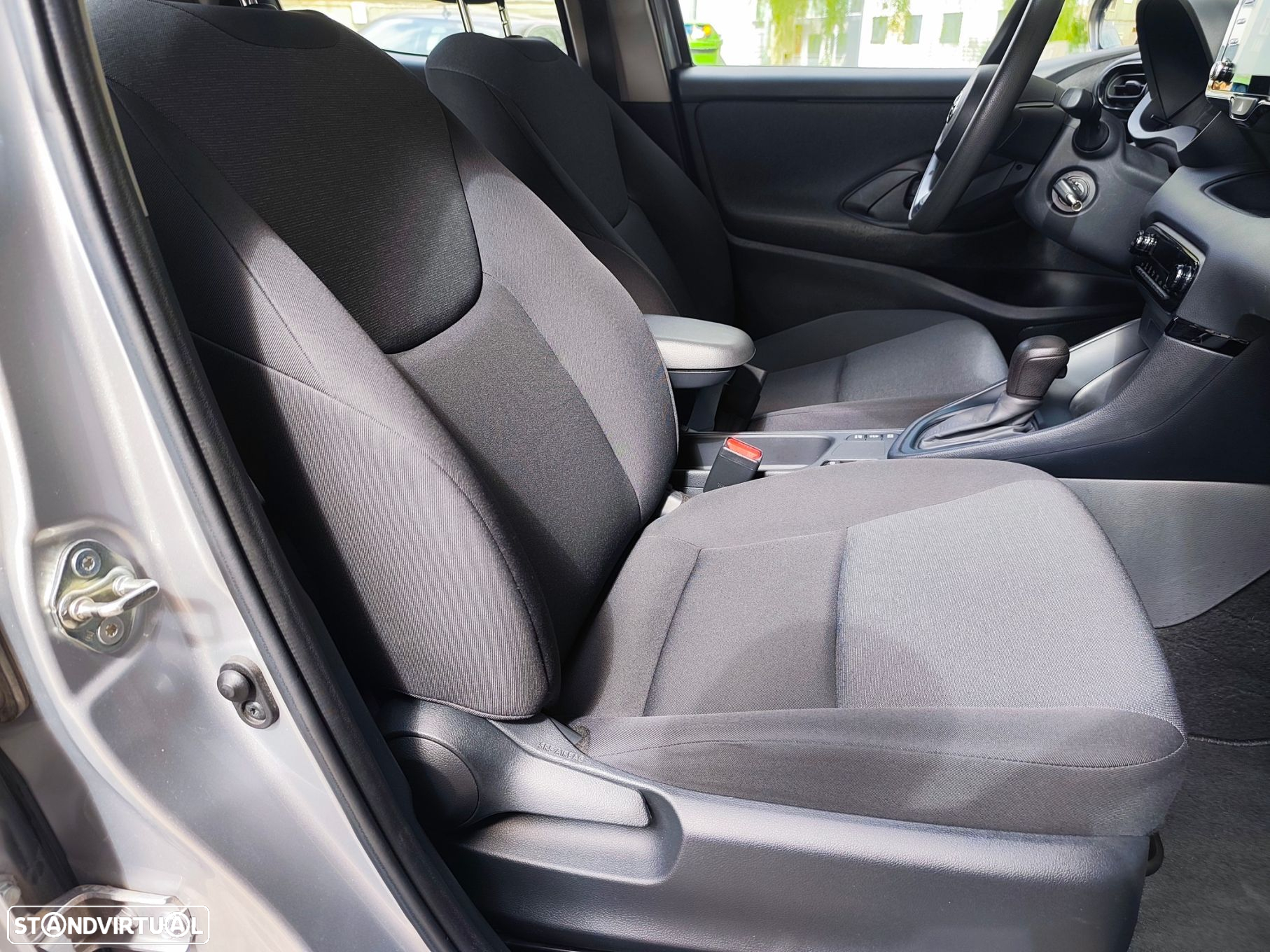 Toyota Yaris - 24