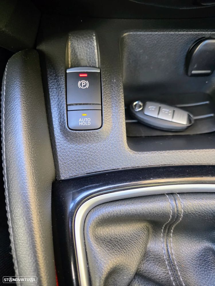 Nissan Qashqai 1.5 dCi N-Connecta Led - 46