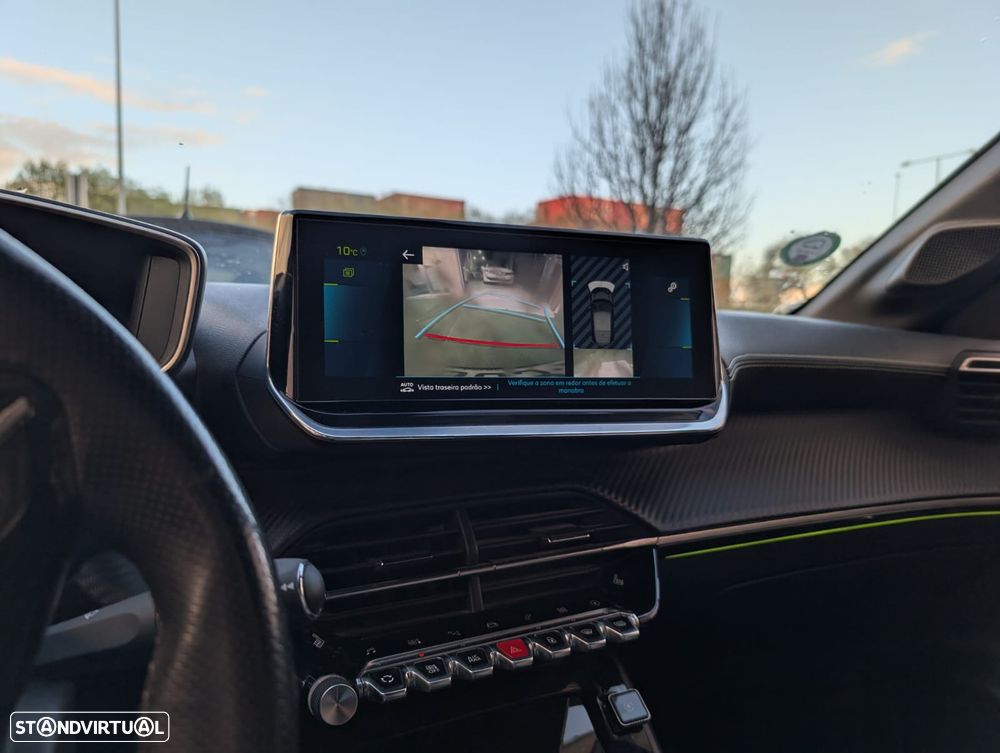 Peugeot e-208 GT Pack - 19