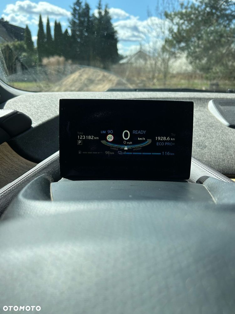 BMW i3 (60 Ah) - 19
