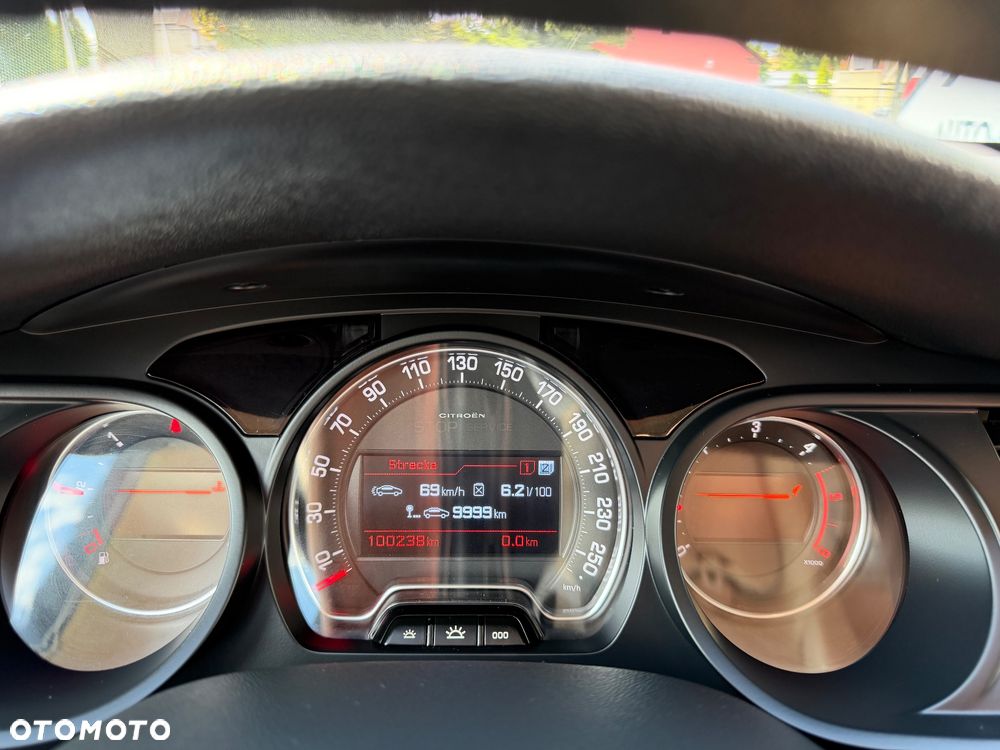 Citroën C5 2.0 HDi Exclusive - 17