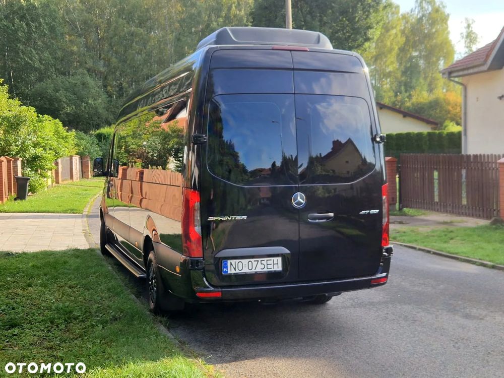 Mercedes-Benz Sprinter - 16