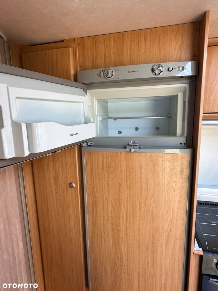 Adria CLASSICA 743 UT z Alde i nową markizą- 9 osobowa. - 21