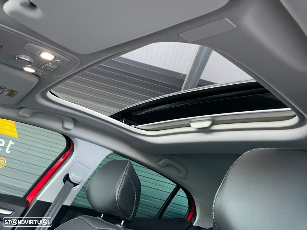 Renault Mégane 1.3 TCe Intens EDC - 10