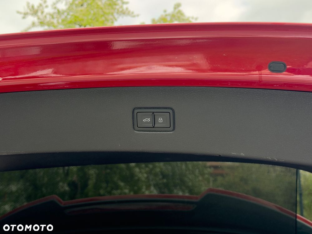 Audi Q7 60 TFSI e PHEV Quattro S Line Tiptr - 9