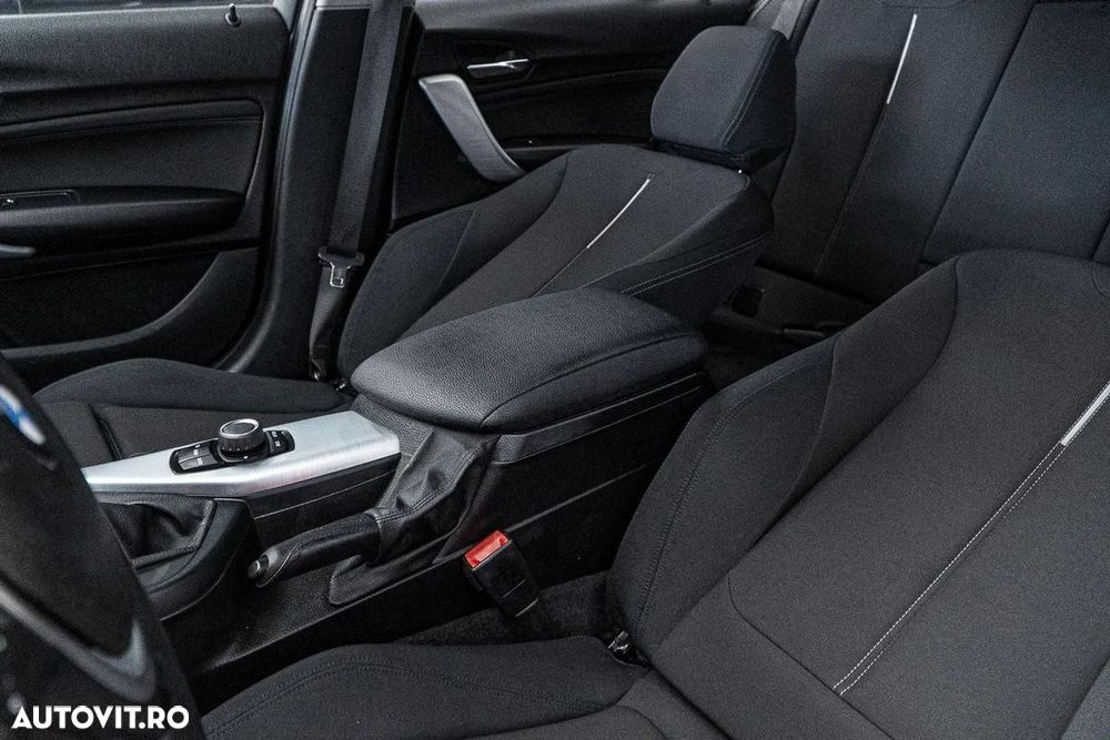 BMW Seria 1 120d Sport Line - 19