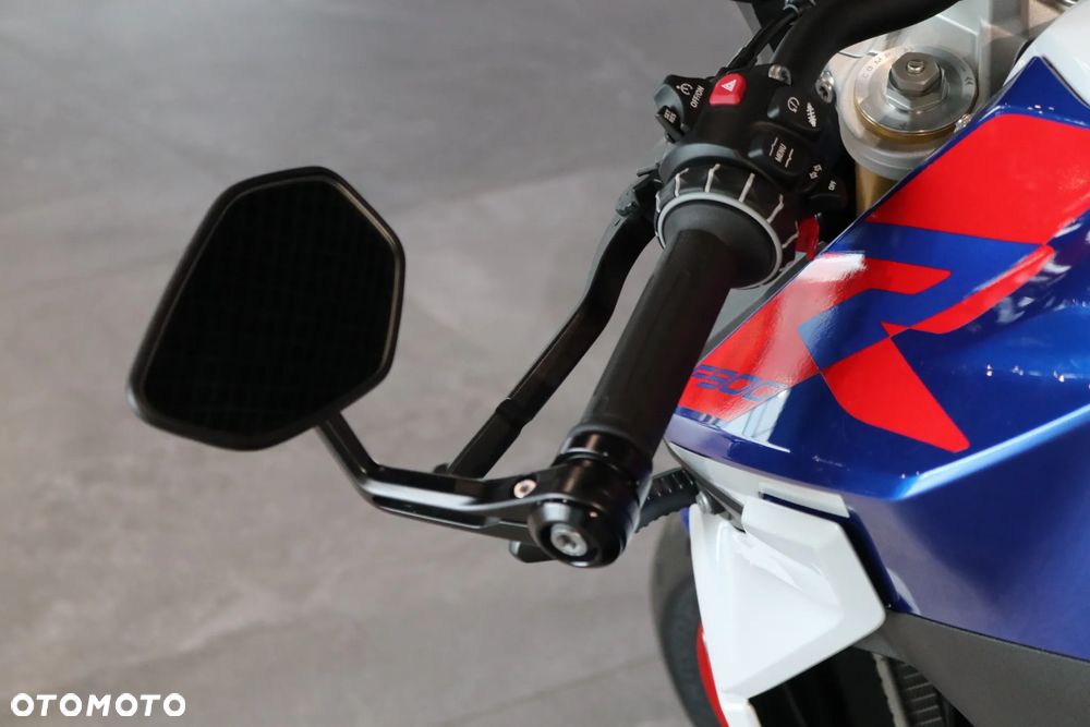 BMW R - 9