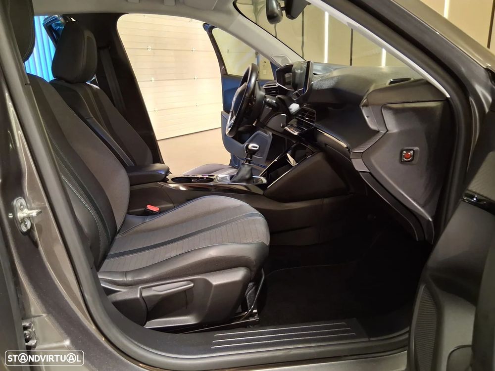 Peugeot 2008 1.5 BlueHDi Allure Pack - 27