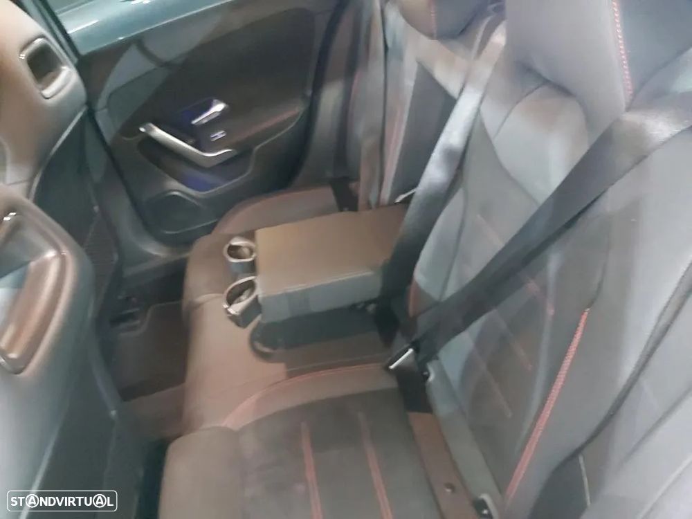 Mercedes-Benz A 250 e - 9