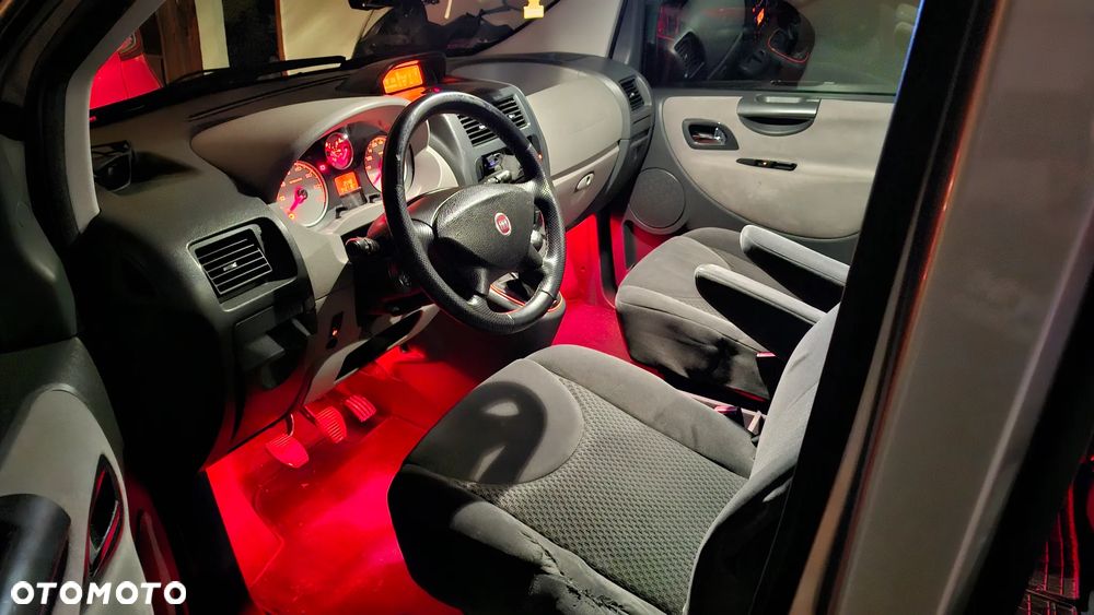 Fiat Scudo Panorama L2H1 Family - 22