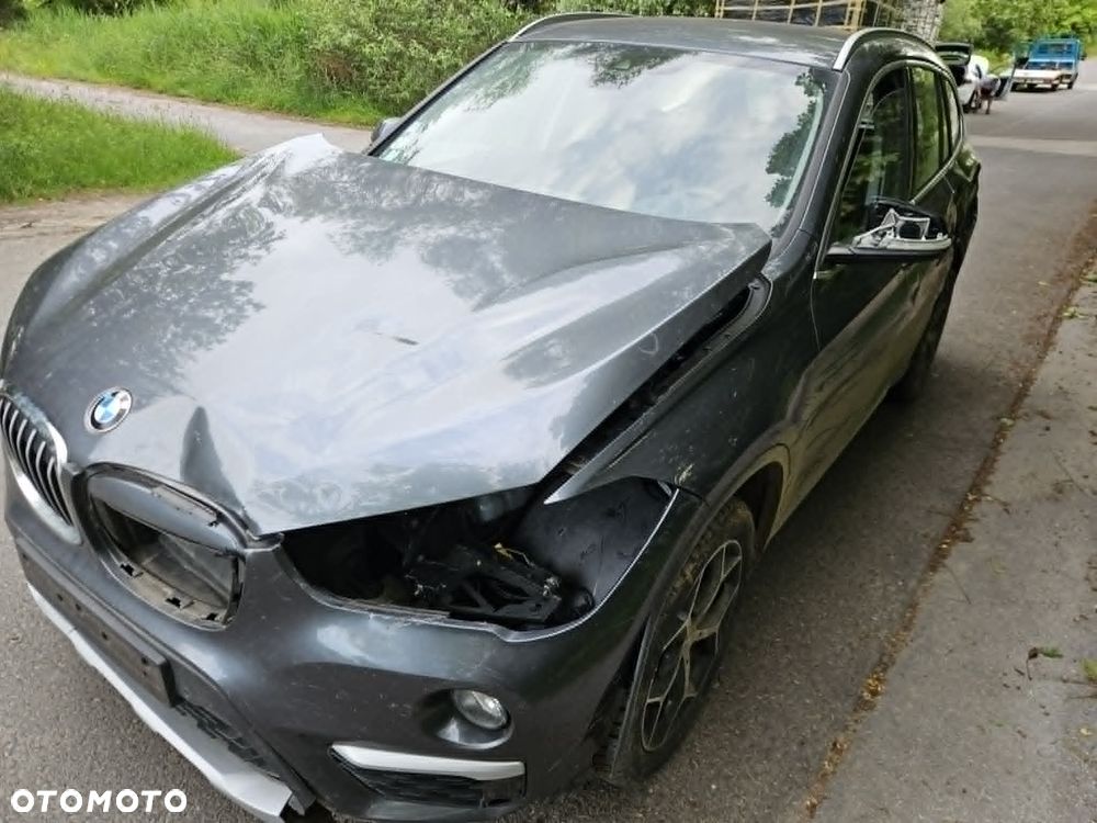 BMW X1 xDrive18d xLine sport - 14