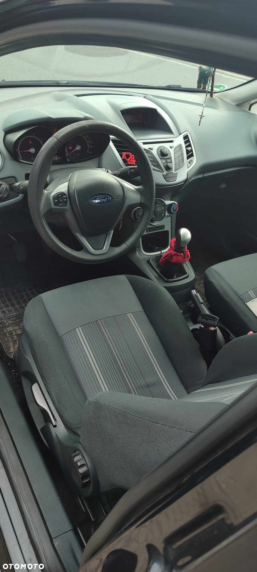 Ford Fiesta 1.25 Ghia - 6