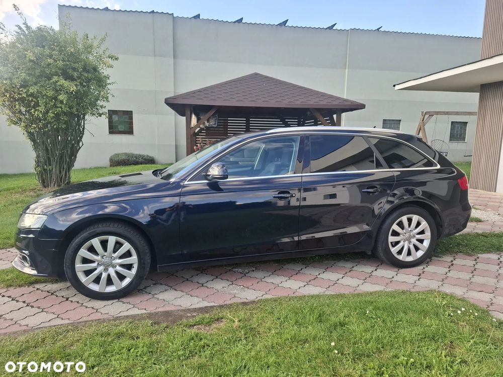 Audi A4 Avant 2.0 TDI - 16