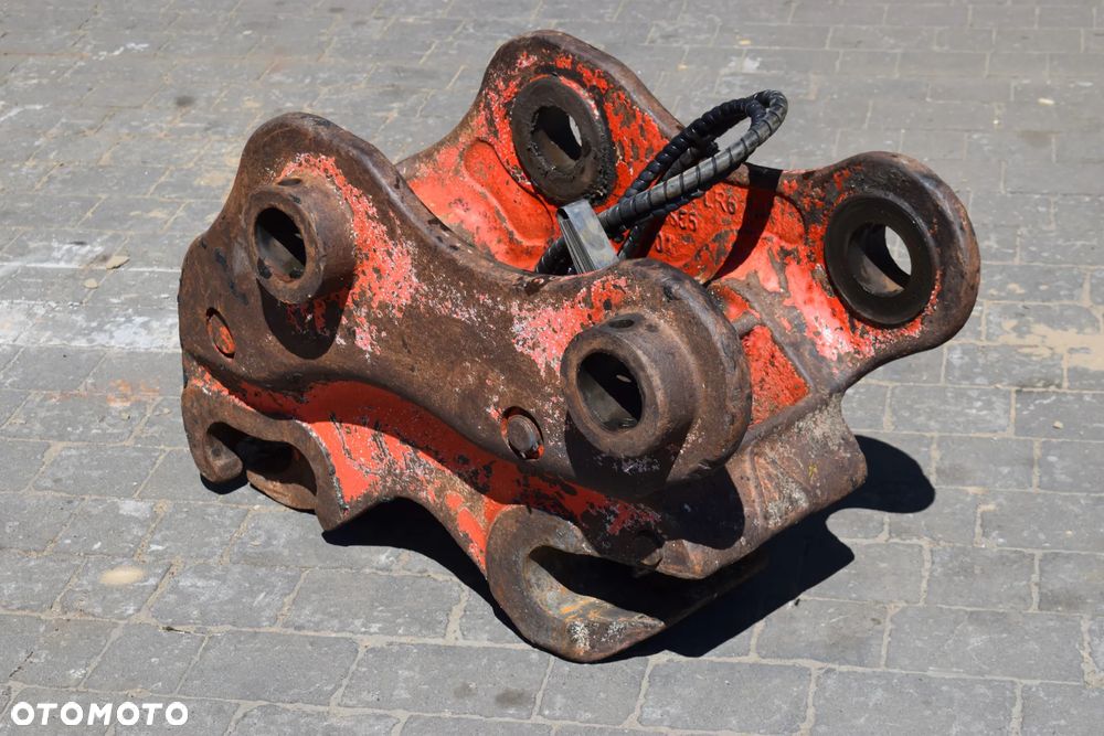 Szybkozłącze hydrauliczne Miller do maszyn 18- 27 ton