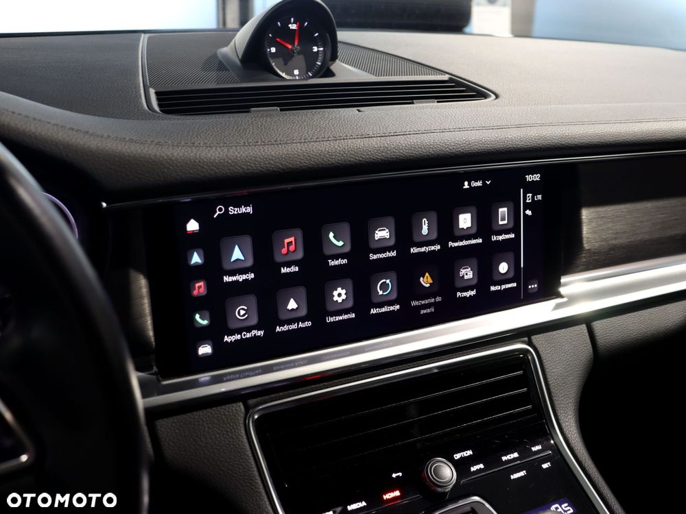 Porsche Panamera 4 Platinum Edition - 26