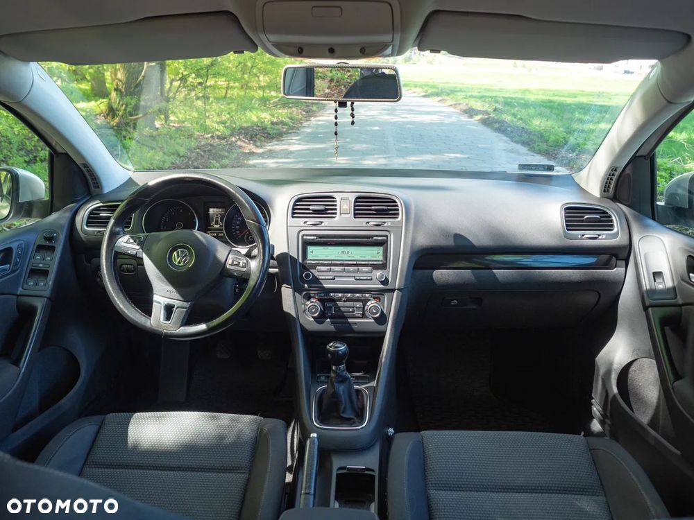 Volkswagen Golf 1.6 Comfortline - 8