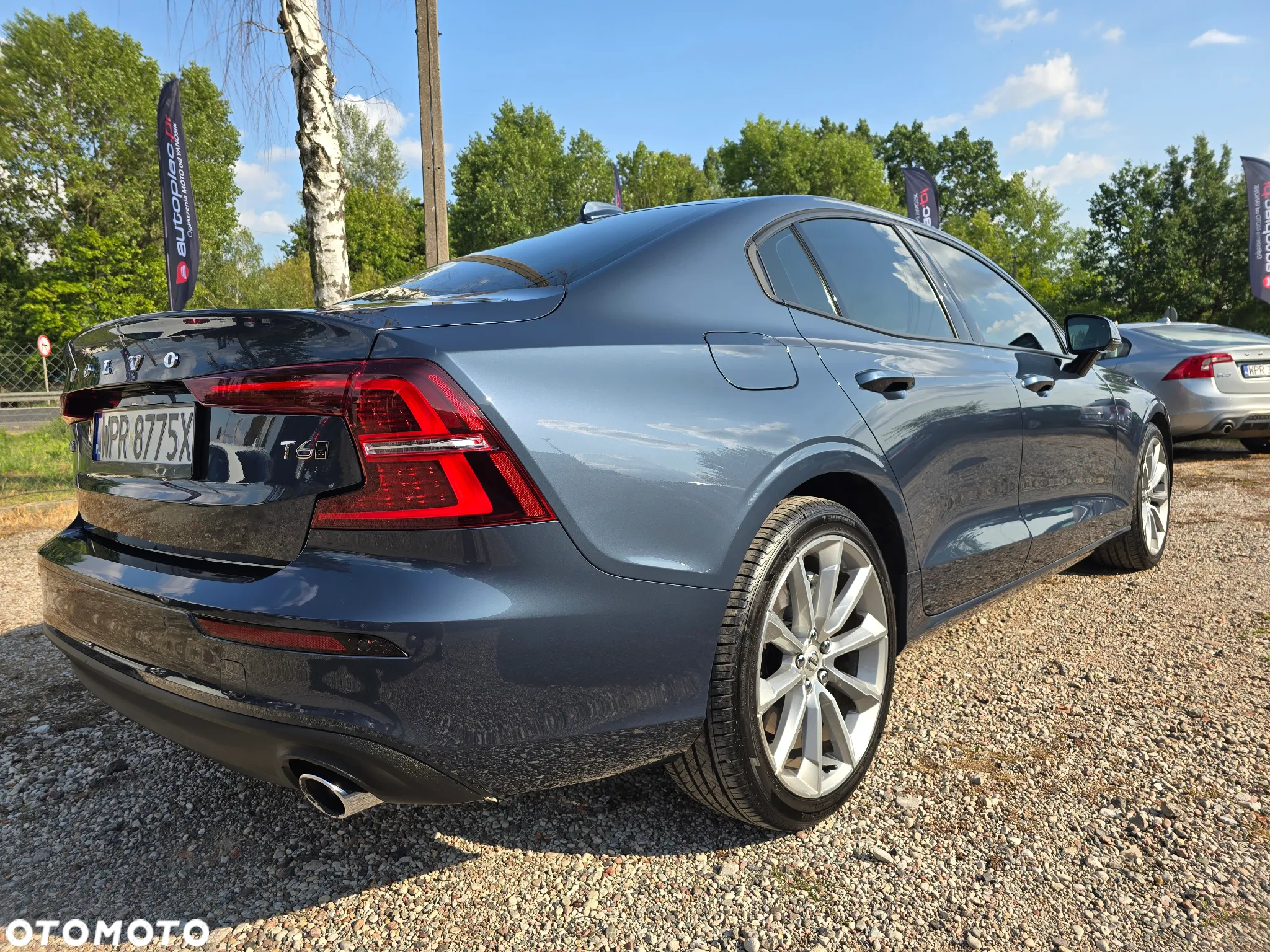 Volvo S60 T6 AWD Momentum Pro - 16
