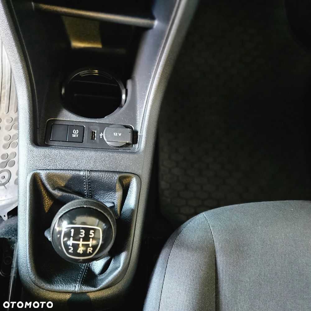 Volkswagen up! 1.0 take CityLine - 22