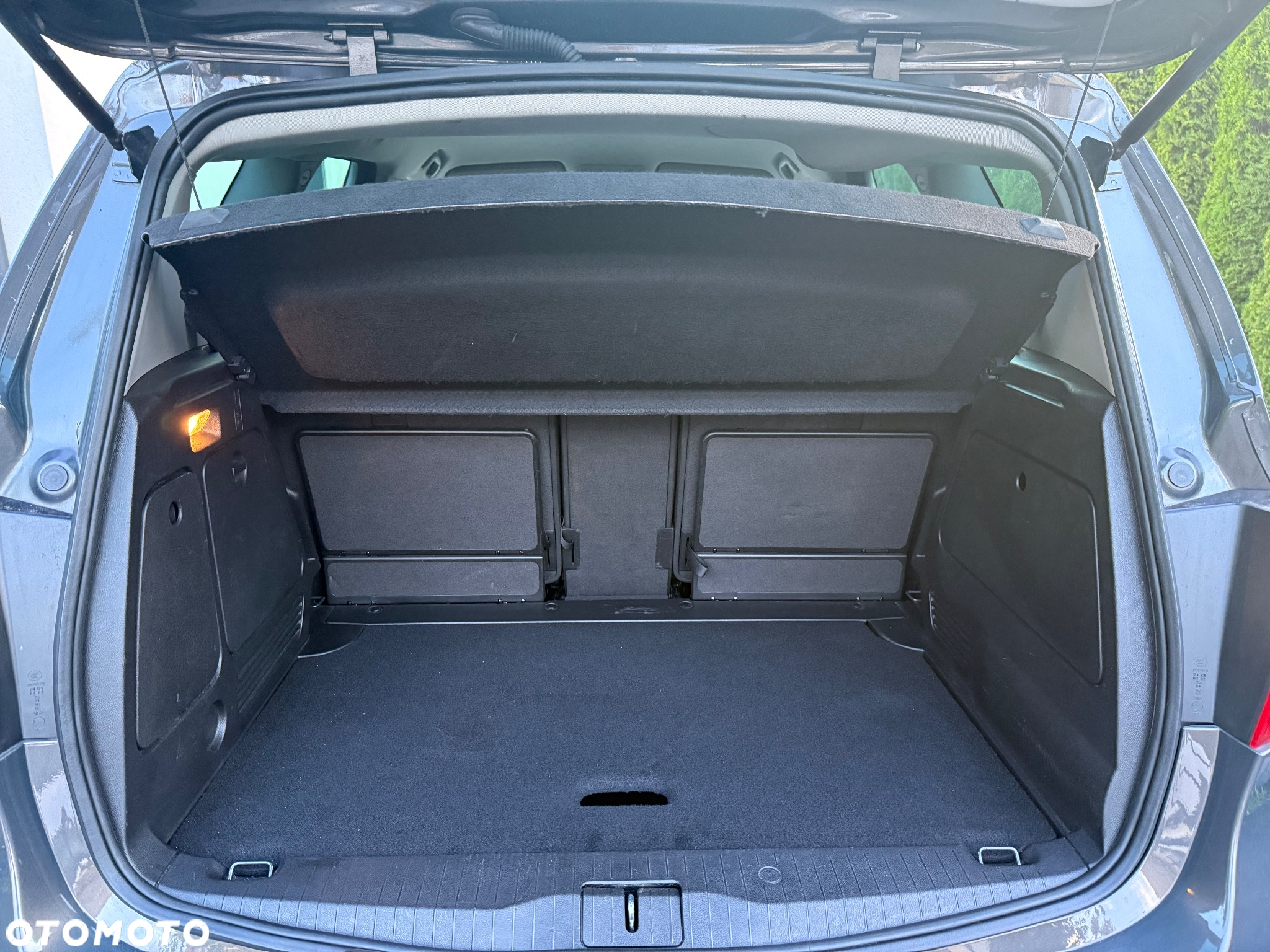 Opel Meriva 1.4 drive - 13