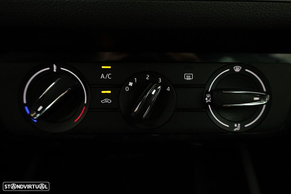 Skoda Kamiq 1.0 TSI Selection DSG - 12